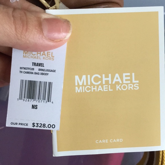 Last one ✨Michael Kors Crossbody Bag - Picture 8 of 8